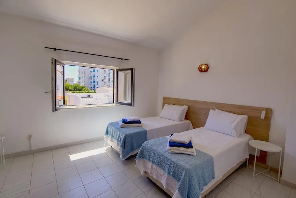 Townhouse In Quarteira Villa 0*,