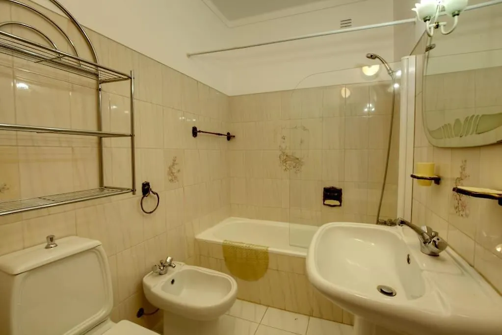 Townhouse In Quarteira Villa